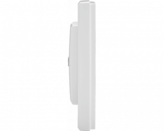 De dikte van de drukknop is slechts 19mm. De drukknop zelf is 55 x 55 mm. Het gehele product, met afdekraam, meet 86 x 86 mm.
