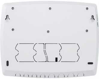 De module is met vier schroeven te monteren aan de muur. Houdt bij voorkeur een afstand van 1 meter tot de warmtepomp of buffervatpompen aan.